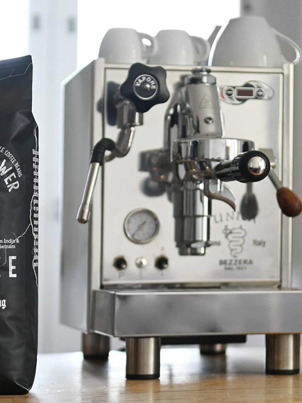 Darkest Power Coffee 100 % Robusta espresso kavos pupelės 1 kg